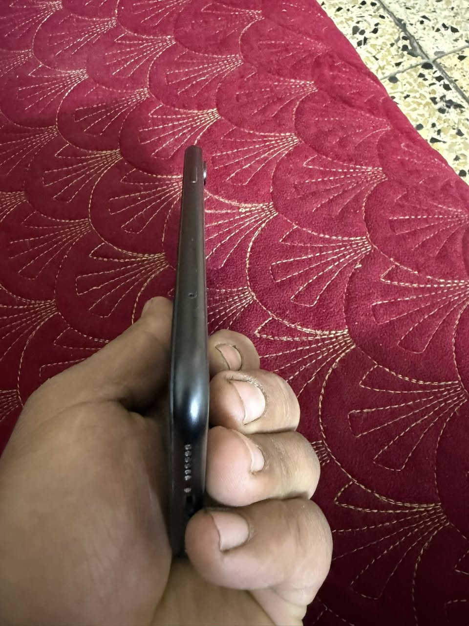 سلام عليكم اكس آر الجهاز جديد جديد ونضيف كلشي ما بيه مكفول مبدل بيه بس شاشه مال تفصيخ أني شادهى بيدي والباقي كله شغال إنترنت وتصال وفيس إيدي شبكه سماعات من الخير الجهاز كله شغال وعلا الفحص مكاني بل مدينه الحبيبيه يم وليد أبو الكص***********السعر قفل من الخير 200
