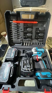 ٨٠٠ نيوتن • بطاريات ١٥ خليه • ملف نحاس