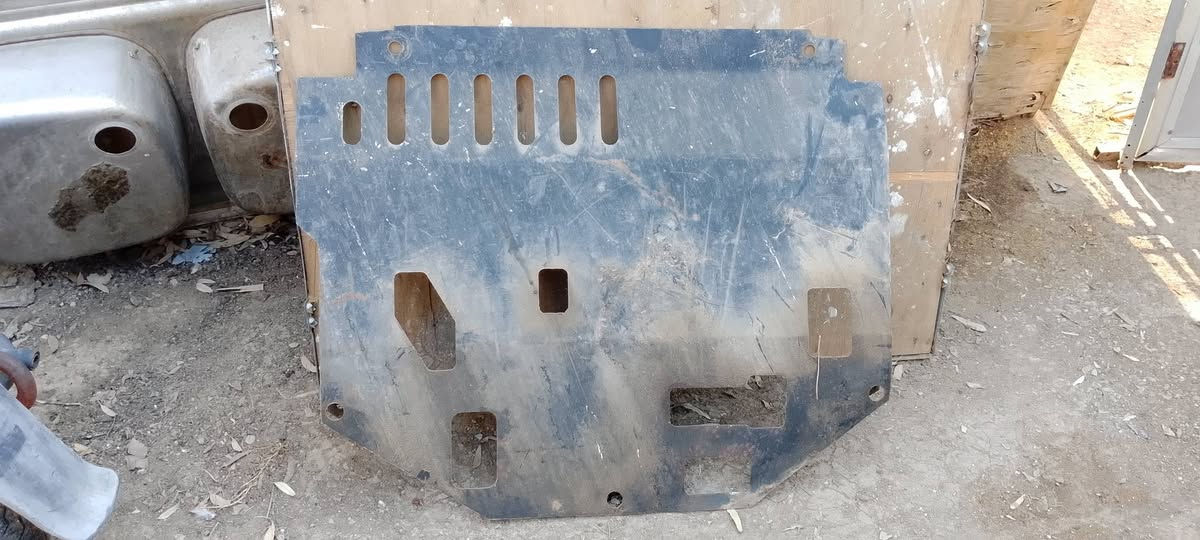 السلام عليكم سيبايا ودرع مال مكينه حديد نضيفات مكاني باب معظم قيم وخذ ***********
