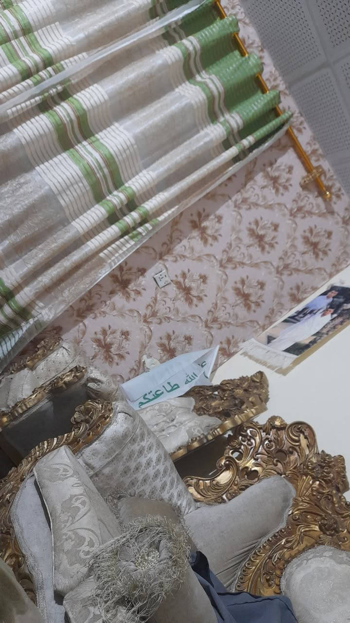 تخم كرويتات كامل ملكي للبيع
كلش نضيف سعر ٦٠٠ مكاني شارع المخازن


**إذا كنت صاحب هذا الإعلان وتريد حذفه لأي سبب، رجاءا أرسل رسالة إلى الدعم الفني**