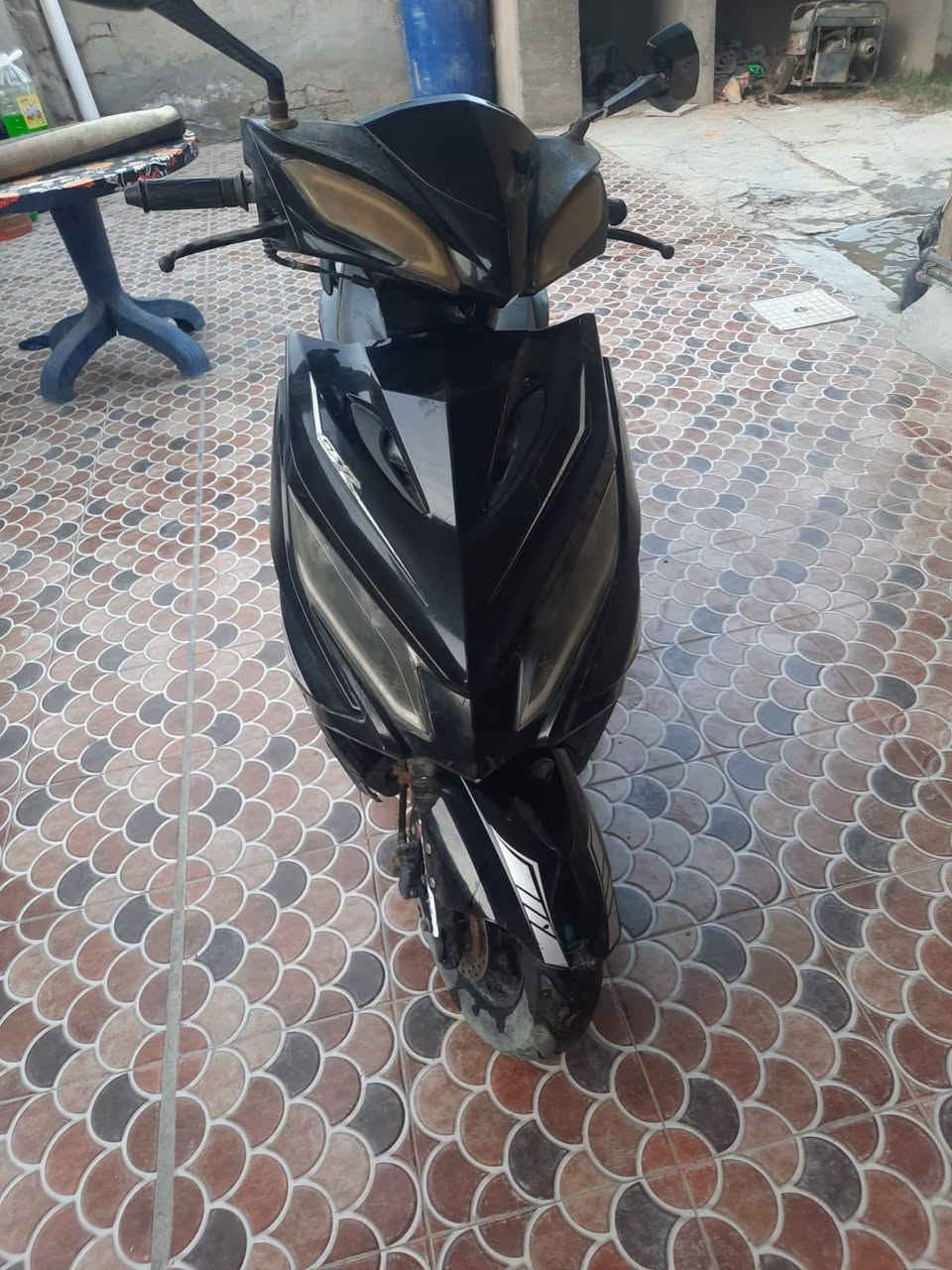 سلام عليكم جامبو محرك نضيف مكفول كفرات اصلية ونضافتهن كدام عينك كهربائيات شغالة كله دراجة نضيفه ومكفولة  وخير من الله سعر375 وبيه مجال بسييط


**إذا كنت صاحب هذا الإعلان وتريد حذفه لأي سبب، رجاءا أرسل رسالة إلى الدعم الفني**