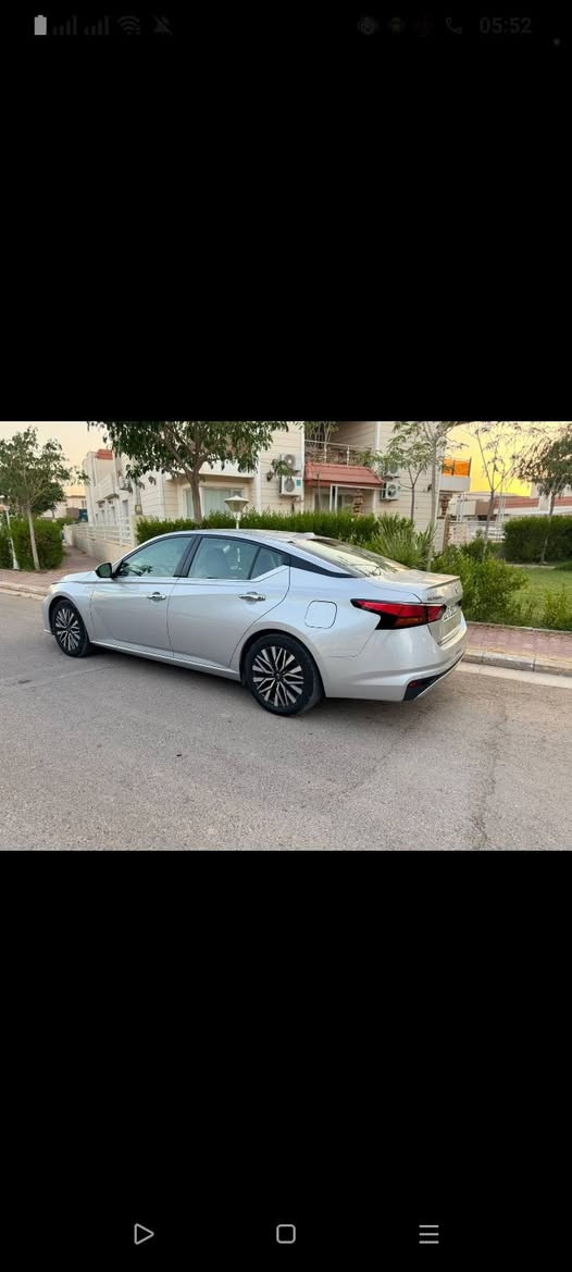 نيسان التيما
2024
Sv
ماشيه 43 
رقم اربيل الجديد 
سنويه جديده
شرط التحويل

هزه مخلصانه بعدهه
محرك گير بشررررط 
تبريد تدفئه بشررررررط
تخم تايرات 
حداديه بشرررررط 
مواصفات 
رادار امامي 
رادار جانبي 
توقف ذاتي خلفي حساسات 
ظررها  خفيف كلش
 جاملغ و بونيد بدون دواخل شرط مكفولات اللغد والشاصي كفاله
صور الحادث ورقم الشاصي بالمنشور 
السعر 155 وبيها مجال بسيط 
مكانه ديالى 
الخاص مفتوح
للاستفسار***********
