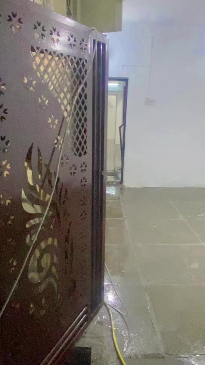 نص قطعه مثل ما واضحه جديده ونضيفه
وهسه مخلصين ترميم
قطاع 61 قرب الساحه الزغيره
يجارهة قفله 350
اليحب يتفضل واتساب
***********
