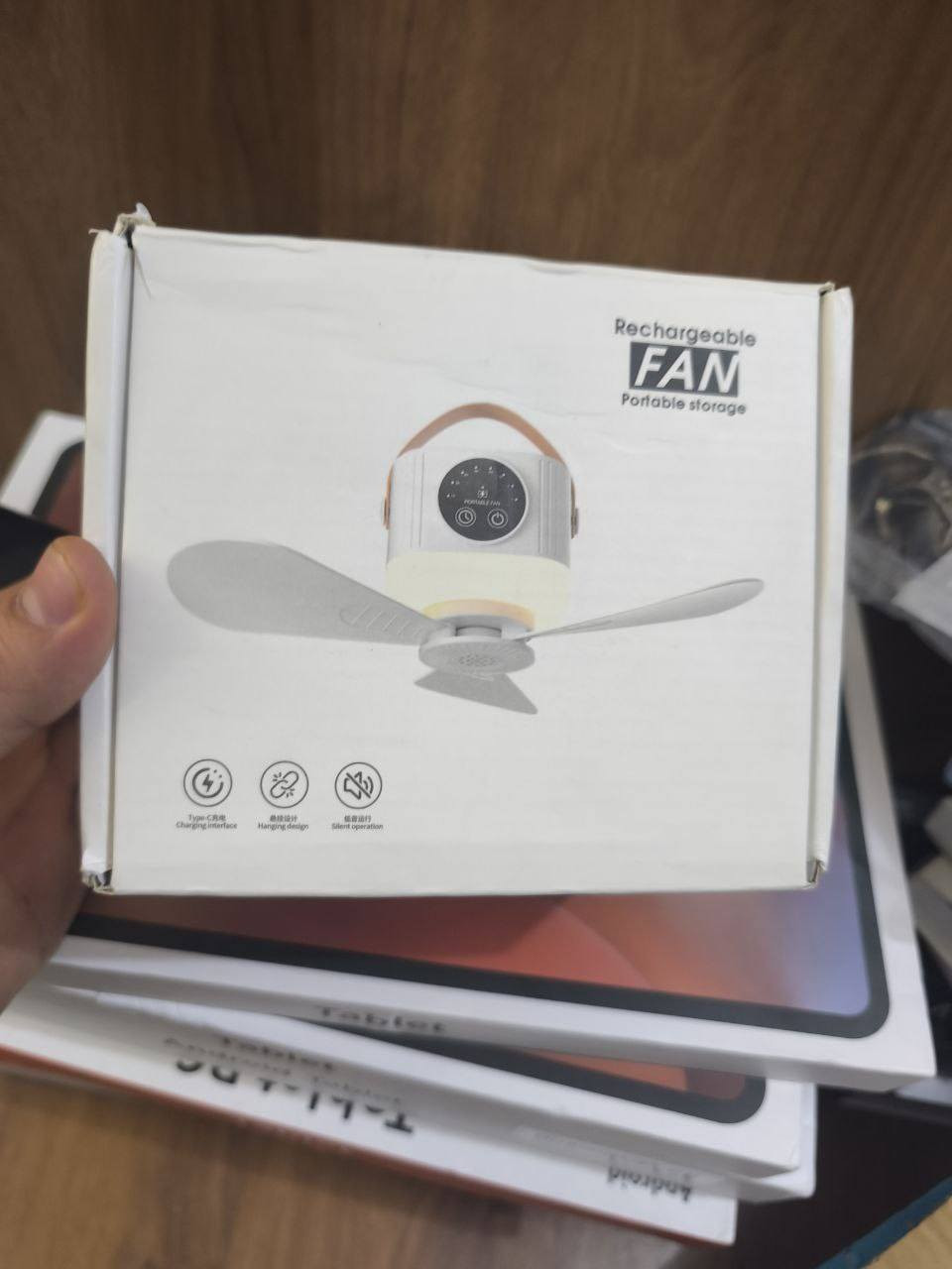 مراوح تخييم شحن سقفيات سعر القطعه  15 متوفر قطعتين


**إذا كنت صاحب هذا الإعلان وتريد حذفه لأي سبب، رجاءا أرسل رسالة إلى الدعم الفني**