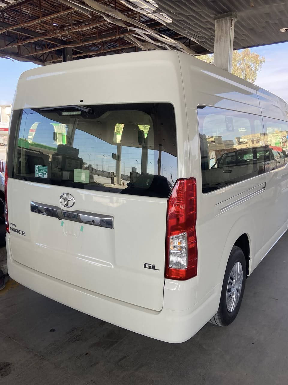 السلام عليكم هايس2026 زيرو فول  كير عادي السعر450 وبيها مجال الاستفسار ***********
