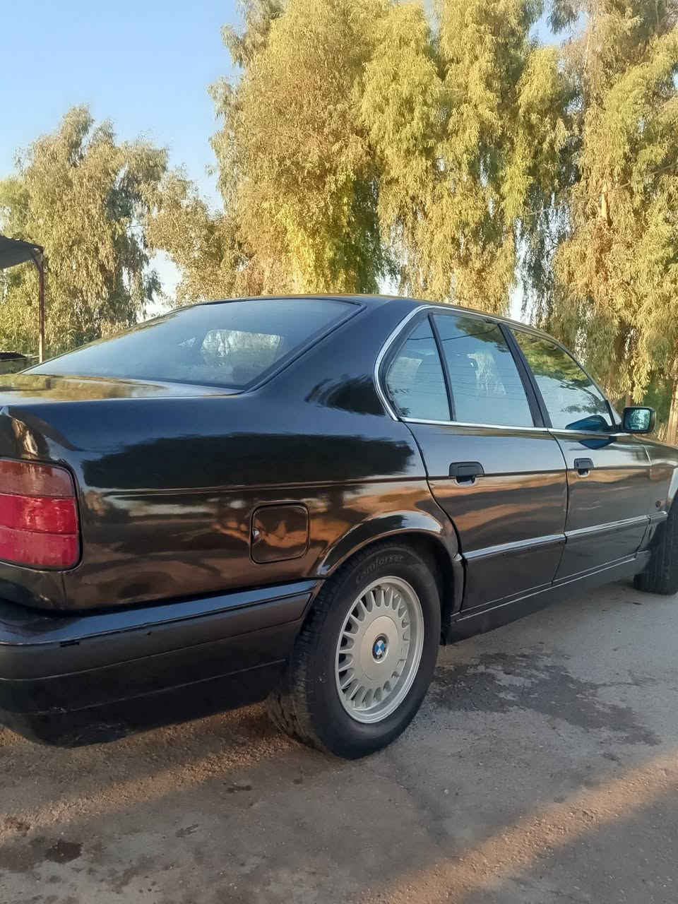 سياره بي ام 535 رقم بغداد باسمي تحويل ثاني يوم  موديل 1990 كير اوتماتيك 
محرك وكير خير من الله  تبريد شغال 
مصبوغه جماليه بدون ضرر 
السعر 47 وبيها مجال 
مكاني صلاح الدين قضاء بلد 
رقم الهاتف ***********
***********
