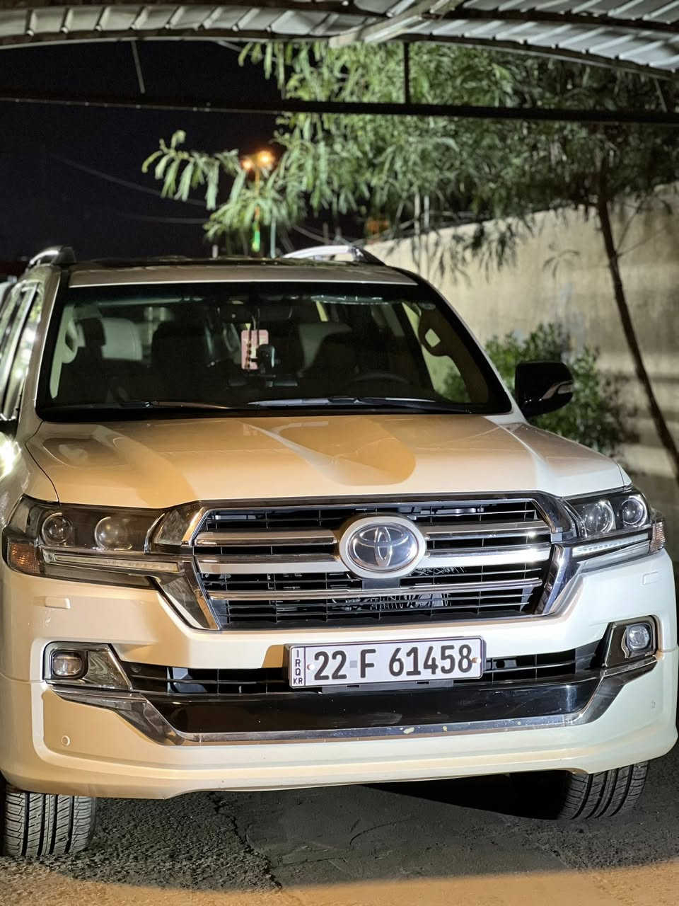 سلام عليكم للبيع لاندكروز موديل ٢٠١٩ ساز باب اول فول (ماشي (٧٠)🌺🌹🌺محرك ٨سلندر )رقم اربيل دولي سياره مكفوله من صبغ وضربه والشخوط (فتحه في السقف وبصمه وكشنات جلد وكهرباء وتحكم استيرن وتشغيل عن بعد حساسات امامي وخلفي وكامرات وشاشات عددثلاثه و٨يرباك ولاليت اسود وطفايه (امانه الله ورسول سياره مال بيت تخم تاير جديد ومحرك وكير وحداديه وكاله شركه الله شاهد سياره بجيس وبلخير على الياخذه مكانه كربلاء المقدسه الشراي يتصل (***********)(***********)والسعر ٥٤٥وبلاش للاعزاء وشكرا
