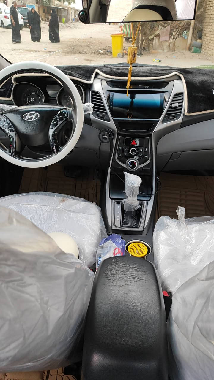 سياره النترا للبيع 2016 امريكي بيه تصليح جاملق الامامي وتصليح البنيد سياره مكفوله من العيب الشرعي مكينه حداديه خير من الله كير تبريد تدفئ كله شغال مكينه دوش 1800 سعره 105 مكان ناصريه مركز
***********
