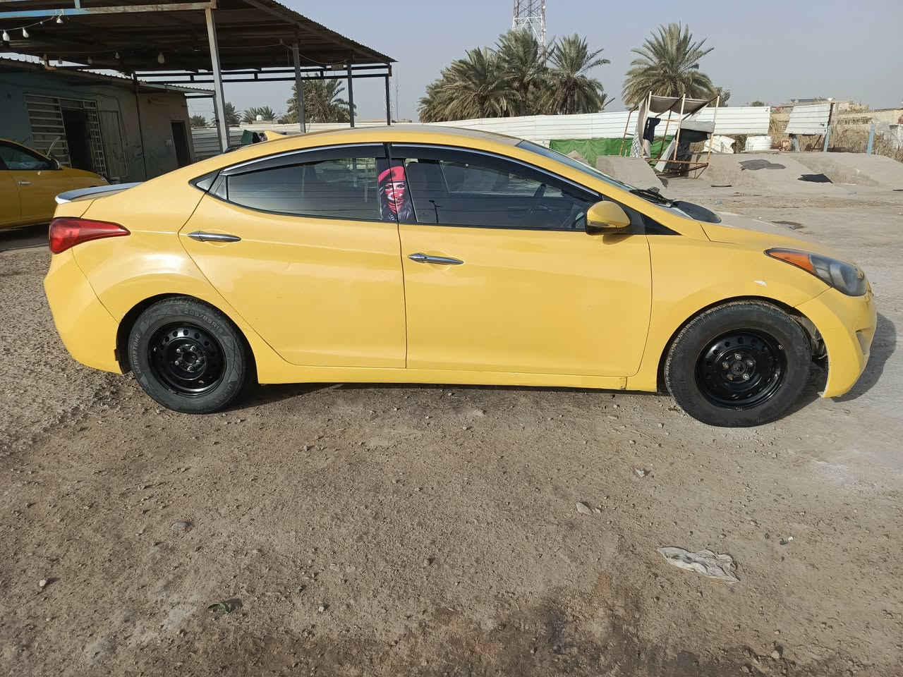 السلام عليكم النترا للبيع 2013 رقمها انكليزي بابل امداور ثاني يوم محرك وكير مكفولات تدفئه تبريد شغال كهربائياته شغاله ضربته جامغ الامامي جهت العبري امبدل سعره 96ورقه بيها مجال للشراي مكانه ديوانية  طريق السنيه رقم ***********
