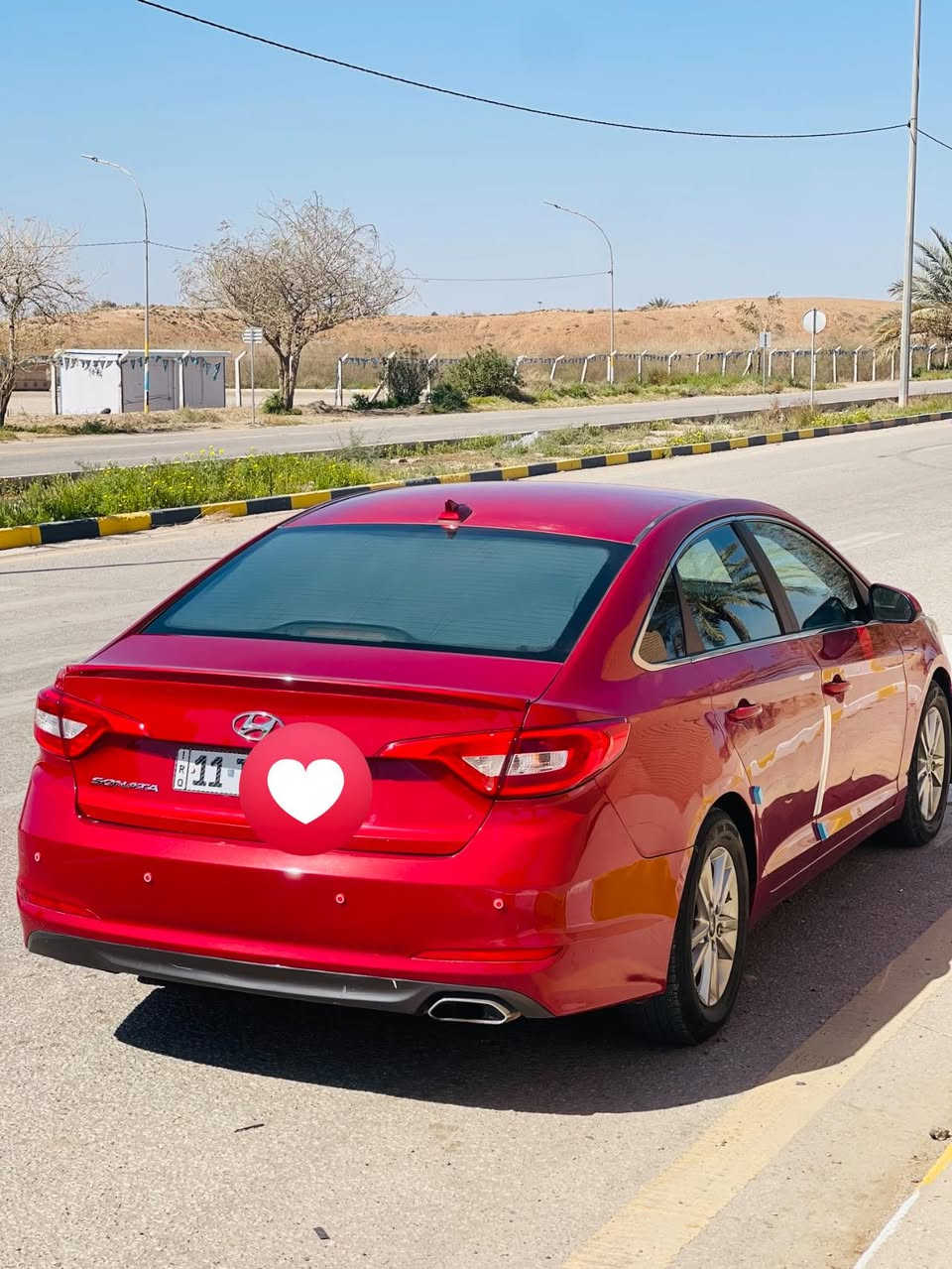 السلام عليكم 
ســـونـــاتا 2017
وارد امريكي 
مكينه 2400
GDi
باسمي 
سيارة جديدة خير من الله 
3 انظمة قياده 
تخم تاير 
منظومه زنون 
شاشه كبيره 
تحكم ستيرن جهتين 
صدر امامي خلفي جديد
رقم جديد دولي 
هزة جديدة 
منظومه بانزين كامله جديده (فيت بم +بلك +نوزلات ) 
حادث السياره بارد خشم البنيد ونفسه لا مبدل ولا صبغ 
صور الحادث مرفقه بالمنشور 
📍مكان السيارة بابل 
السعر 127$ وبيها مجال للشراي 
م/***********
