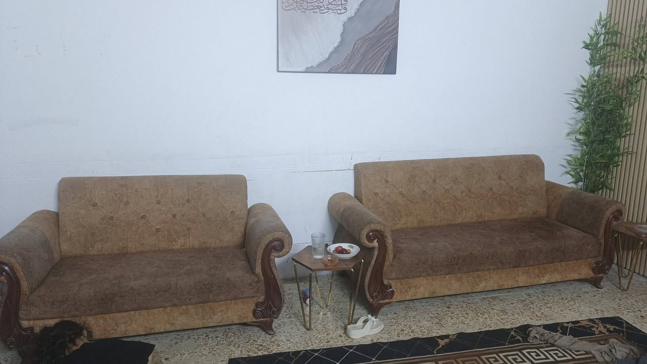 تخم 8 مقاعد للبيع 350 وبي مجال مدينه الصدر تسكام.


**إذا كنت صاحب هذا الإعلان وتريد حذفه لأي سبب، رجاءا أرسل رسالة إلى الدعم الفني**