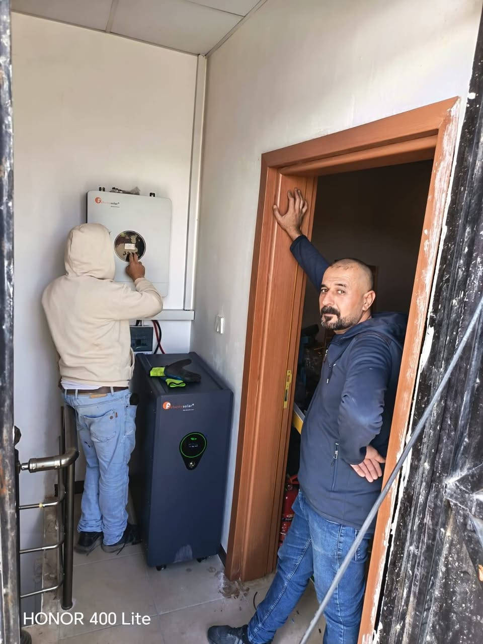 #الفرصة_امامك_لتركيب_منظومتك
#مركز_دجلة_للطاقة_الشمسية 
#هو_الحل_الامثل
#الضمان_الحقيقي
#الجودة
#المتابعة
نعرض لكم اعمالنا لهذا اليوم المصادف 28/3/2026  حيث قام مركزنا بتنصيب 3  منظومات في مدينة تكريت مجمع بيتي وحي سلما التغلبي والحجاج .
مبارك لاهلها خالصهم من معانات الكهرباء الوطني والمولدة.
عنواننا//
صلاح الدين/تكريت/القادسية/الشارع العام 
الانبار/الرمادي/شارع ٦٠
للاستفسار//
***********
***********
