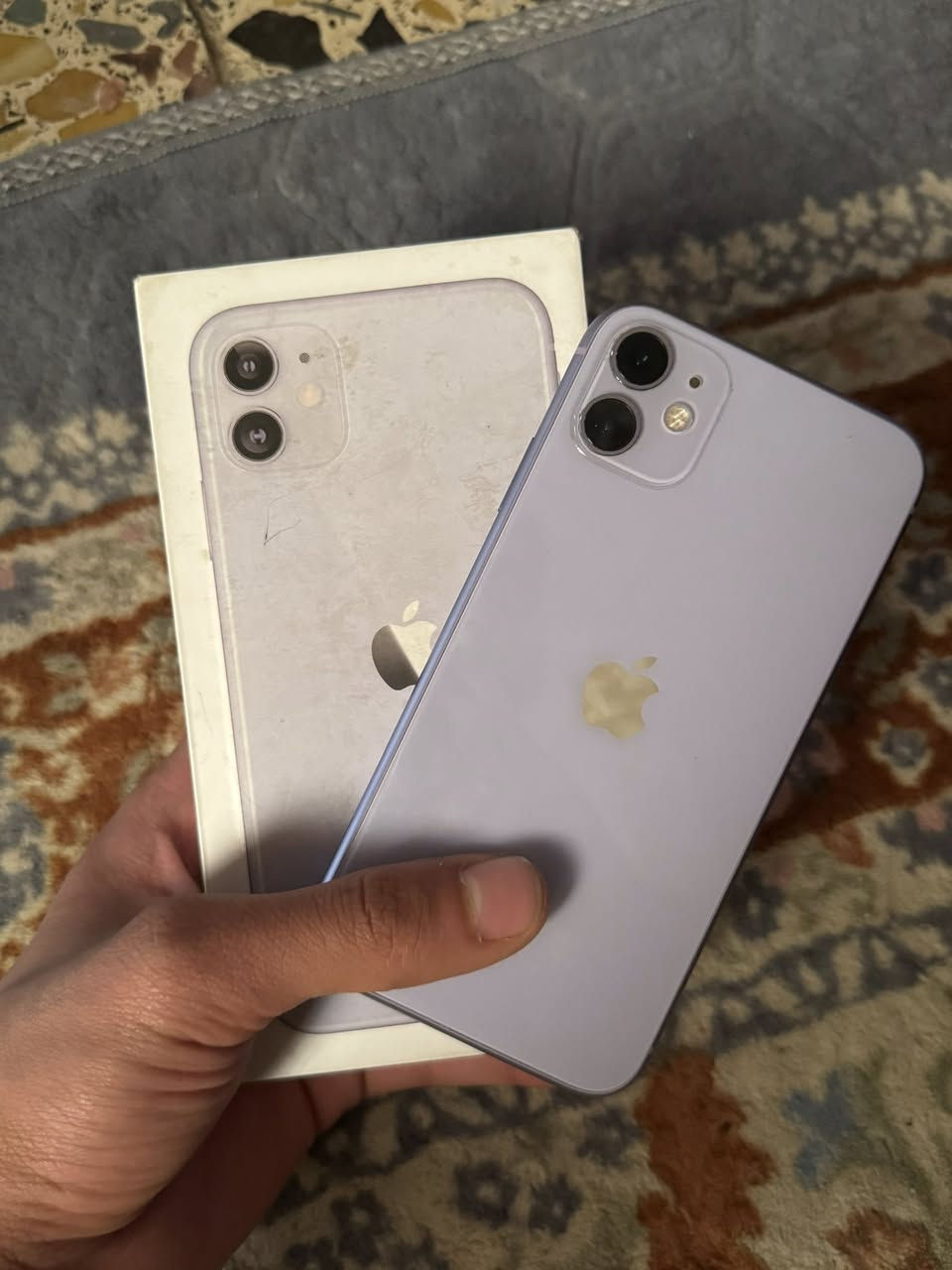 سلام عليكم ايفون 11 عادي بلادي ممفتوح مال بيت برغي واحد مملعوب بي البطارية 71 كله ابلادي الجهاز كارتونه ويا كامل ملحقات ذاكرة 128 نموذج M شرق اوسط العنوان بغداد القاهرة السعر 250 وبي مجال للستفسار متوفر وتساب او اتصل خاص ممتوفر  ***********
