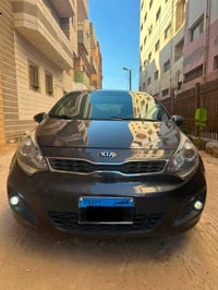 ٢٠١٥ • توب لاين • فبريكا بالكامل