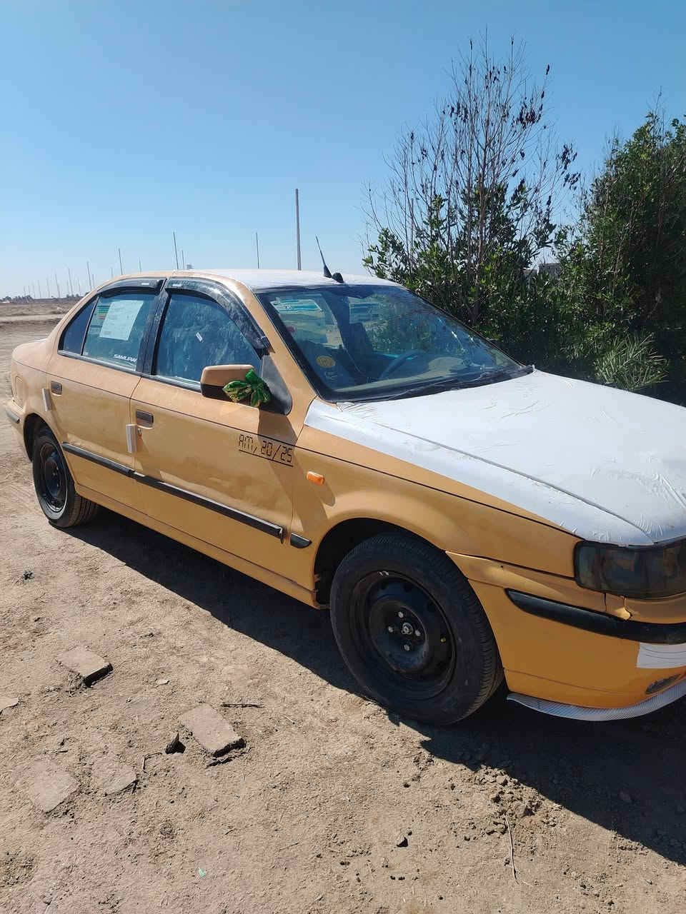 سلام عليكم سمند للبيع مديل 2011 رقم مثنئ مكينه وكير شرط ومكفوله من ضربه القويه وتبديل السعر (30) اوبيه مجال رقم ***********
