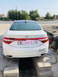 ازيرا • ٢٠١٥ • فول مواصفات