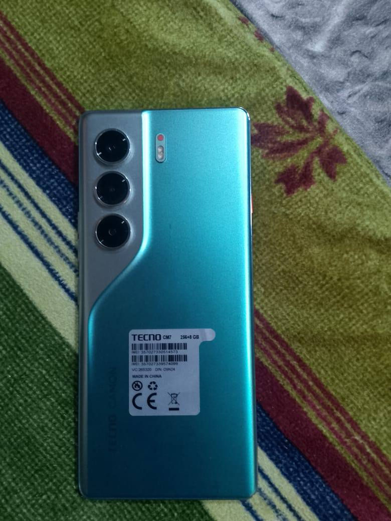 سلام عليكم
تكنو كمن 40برو 5G
ذاكره ٢٥٦
السعر ٢٨٠ الجهاز جديد 
ملحقاته ويا بيع او مراوس ب ايفون 12 عادي او ١٣ عادي


**إذا كنت صاحب هذا الإعلان وتريد حذفه لأي سبب، رجاءا أرسل رسالة إلى الدعم الفني**