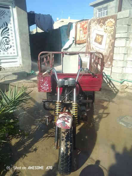 السلام عليكم شباب 
ستوته دايوان للبيع 
2014
ستوته بدون اوراق مكفوله من سرقه 
شاصي مكفول ركبه مكفوله 
مكاني ديالى ناحيه جديده الشط 
السعر 450
***********
الموشراي لا تعلق ولا تراسل
