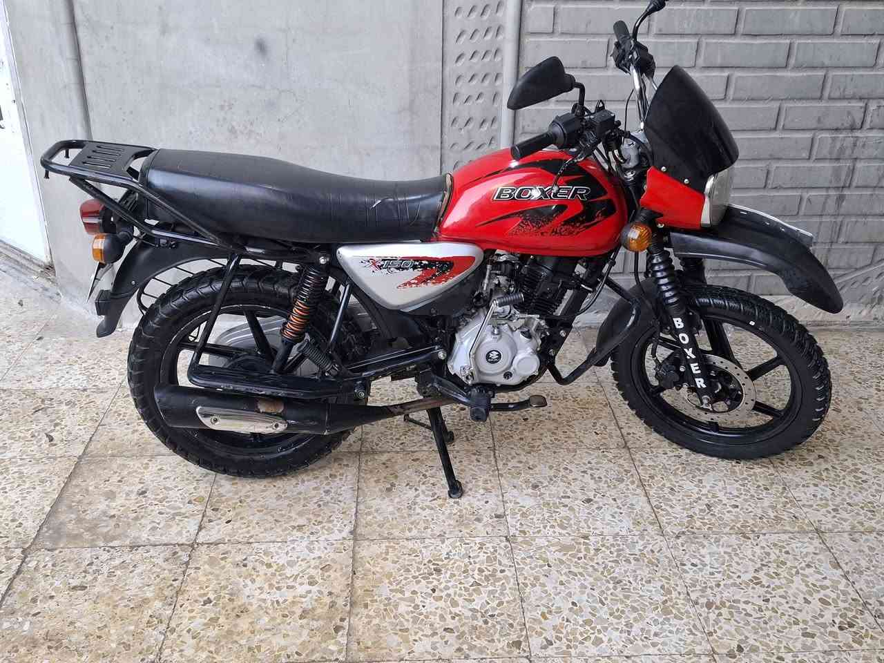 السلام ع
دراجة بوكسر 2023  ماشية بل 24 عداد المشي 10 الف الدراجة علة ايدي من الاسواق للبيت خير من الله تجيب واحد وياك يفحص تريد اروح نفحص وين ما يعجبك ادير احسن دهن ومداريهة الدراجة بسمي تحويل ثاني يوم السعر 2300 بي مجال قليل 
***********
