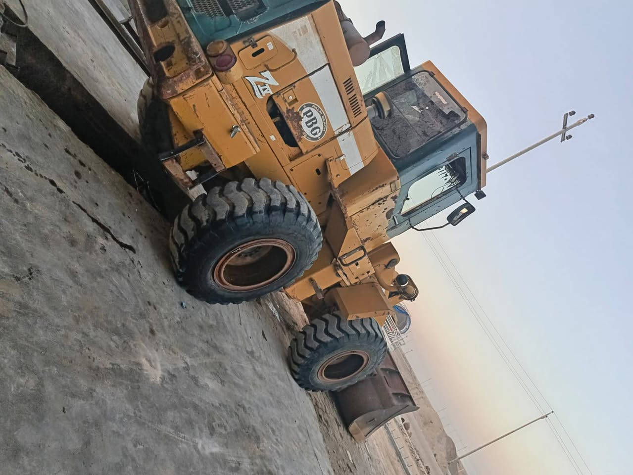 البيع شفل كاوسكي حجم ٦٥ كهربائي  ***********
