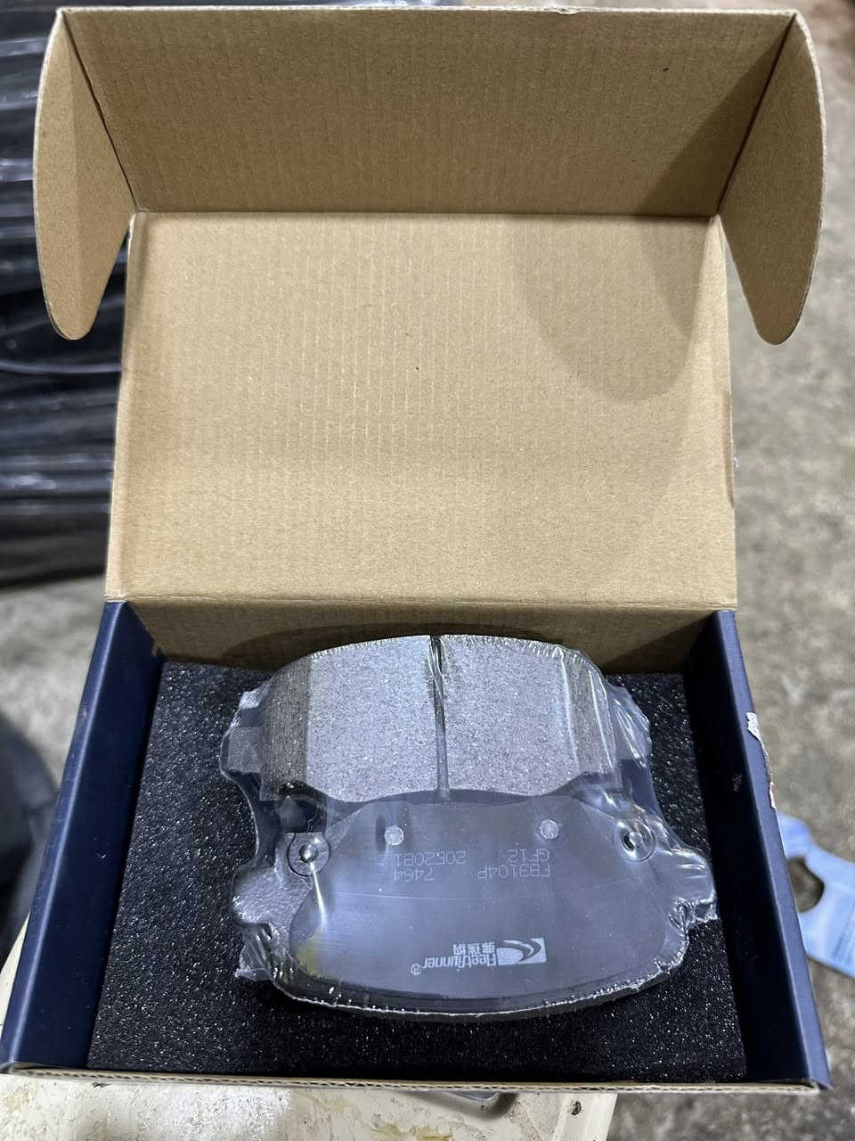 ياللة سلام عليكم تم وصول 
دبلات امامي خلفي سي 200 /2015/2017 
دسكات امامي خلفي /2015/2017 
بك لايت ثابت + متحرك 
كيجات موس + تحكمات 
محركات + كيرات 
كبسولة ايرباك دركه 
العنوان بغداد ساحت الطيران ثاني فرع يسارآ داخل كراج المسعودي 
متوفر توصيل جميع المحافظات 
*********** / عبداللة جمال
