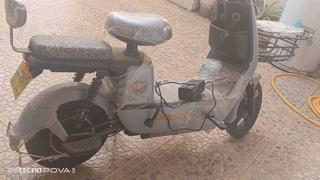 مانتورشحن نوية *********** جديد سعر٣٠٠الف دينارعيراقي هةولير فرمانبةران نوية أربيل, العراق
