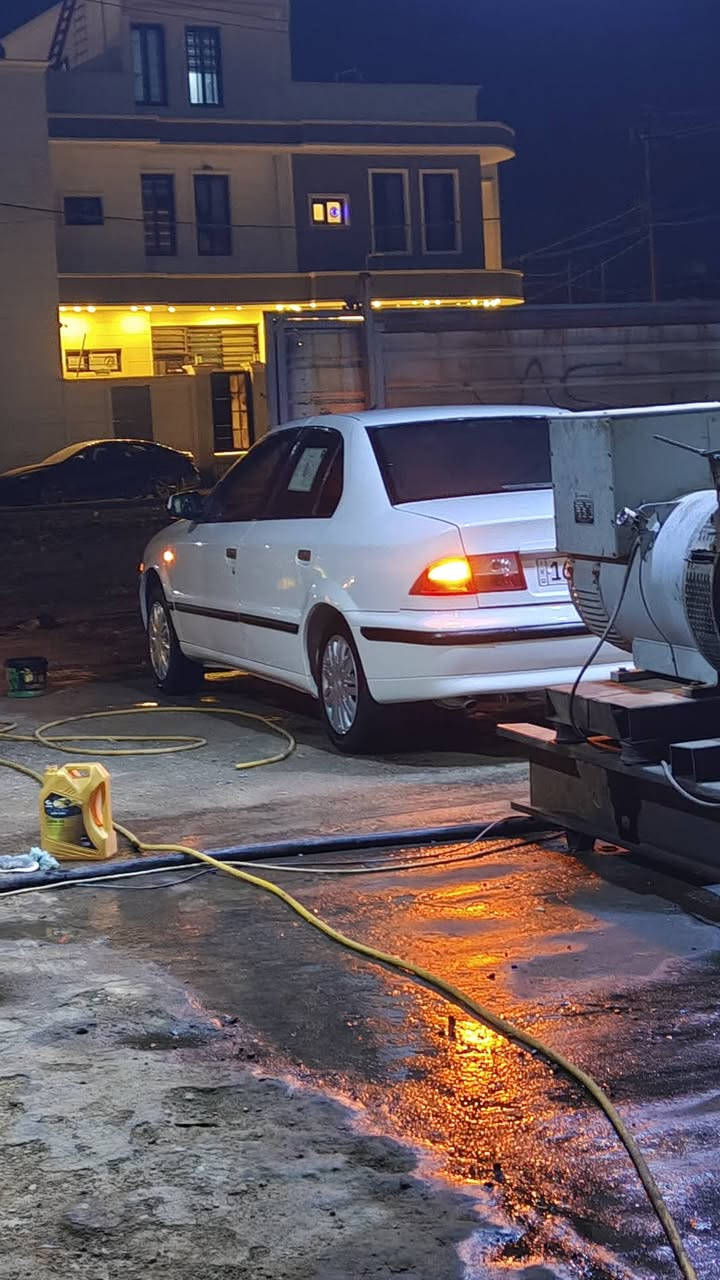 السلام عليكم سمند موديل 2012
سيارة جاهزة مكينة كير حدادية تخم تاير 
تبريد تتفئة  بسمي شخصياً مداور ثاني يوم رقم قادسية انكليزي كهربائيّات كلها شغالة سيارة بلادية ما ملعوب بيها كفالة عامة  عنواني ديوانية مركز اي استفسار خاص او *********** بي واتساب..
