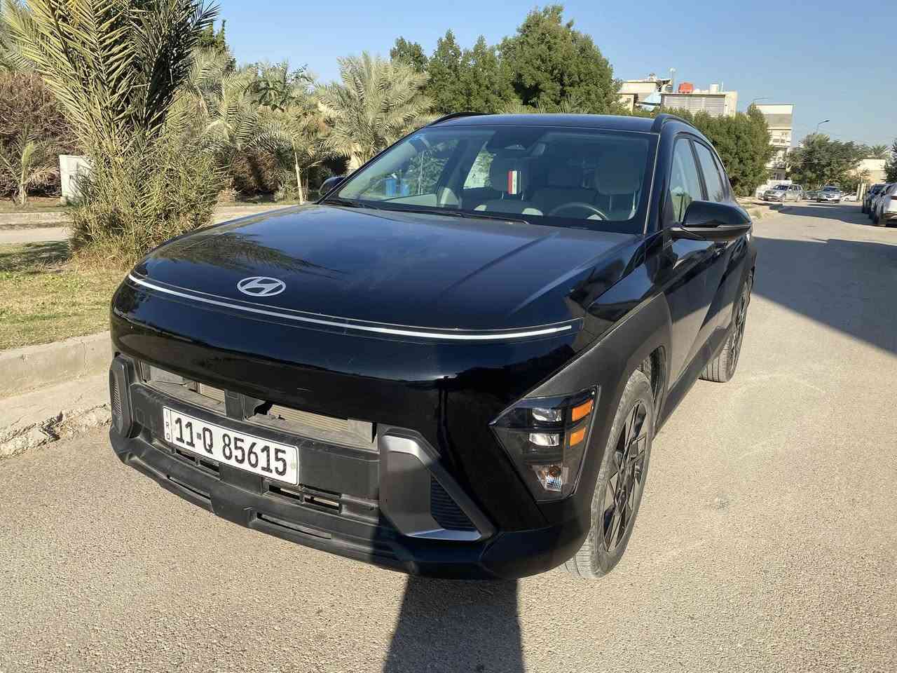 كونا 2024 محركها 2000doch المرغوب 
ماشية 12الف ميل رقمها بغداد 
مواصفات السيل فول مواصفات عدا الفتحه ( تبريد قطعتين ، كار بلي ، شاشه متصله ، اشاير بالمري ، ويل كروم ، داخل ابيض ، رادار وتحديد مسار ومثبت سرعه ) 
حادثها جاملغ خلفي وباب الصندوق مبدل اسود بلادي 
وباقي السياره مكفوله من الصبغ 
للاستفسار *********** 
السعر 173 ورقه وبيها مجال بسيط 
عنوان بغداد ، اليرموك
