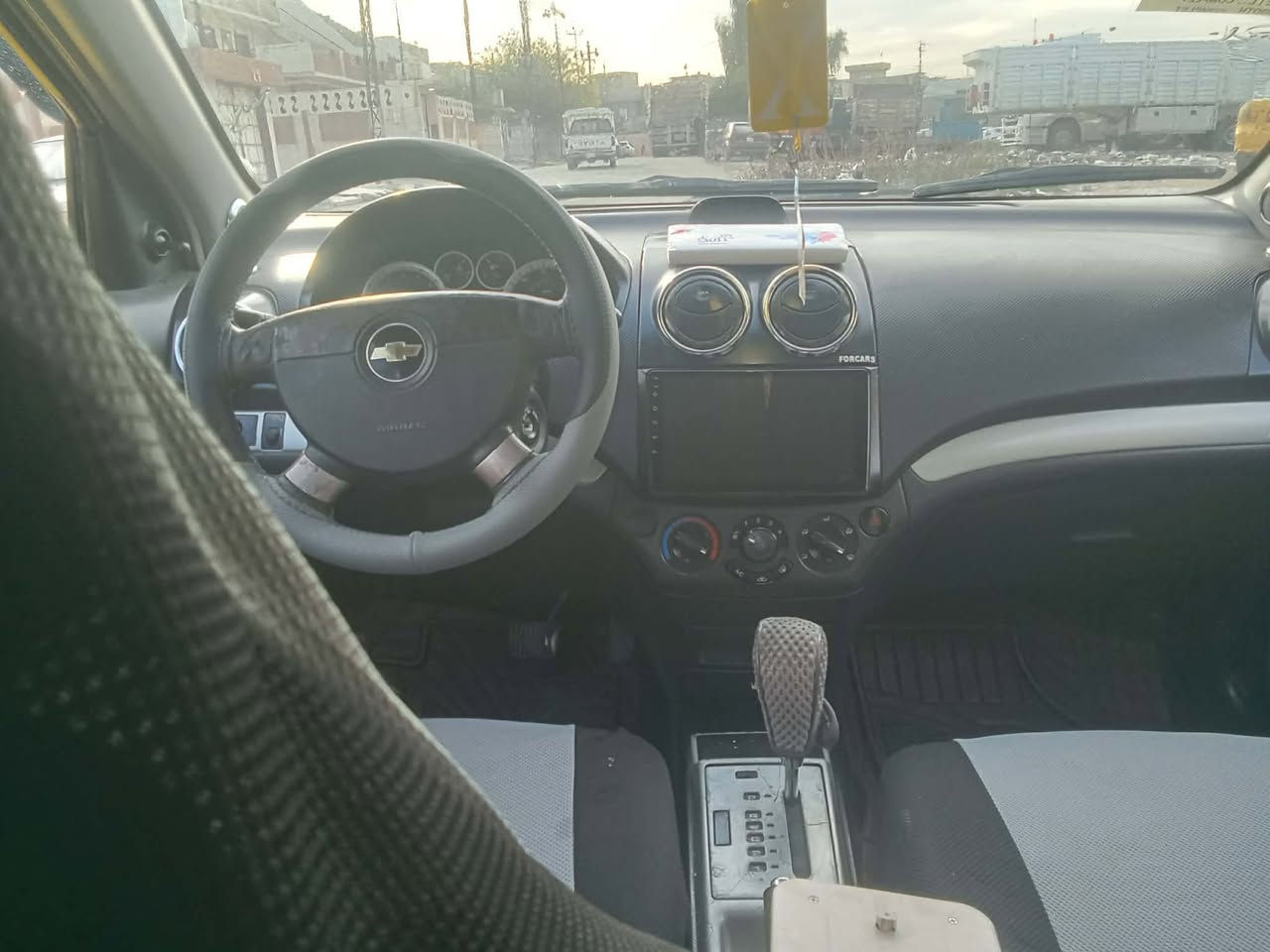 اسلام عليكم افيو موديل 2009 أمريكي كير توماتيك هيه قرامات صفر اني الشرعي كاربون بانزين بيه بيه طخه بصندوك فقط سنويه 2030 السعر 52وبي مجال *********** للاستفسار محرك دبل
