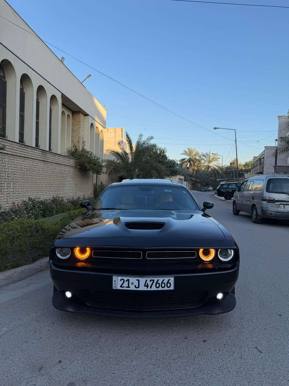 السلام عليكم 
دوج جالنجر 2023 النداء الاخير تو ويل sxt plus
  فول موصفات محرك 6 سلندر 
ماشية 24 الف جديدة كلش دخلت العراق ماشية 21 
رقم سليمانية بأسمي 
حادثه قطعتين فقط بدون دواخل شاصي لغد مكفول 
ايرباك راجع سستم 
بدون اي كلوب بدشبول 
سيارة فول مواصفات فتحة كشنات تدفئة تبريد وبقية الموصفات المعروفة 
سياره بدون نواقص 
وبلكارتون 
عليه منضومة زنون عالي ناصي  
مكان سياره كربلاء المقدسة 
سعر سياره 215 مجال جدا بسيط حك جيه 
***********
***********
