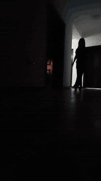 (البيع جملة ومفرد) تأكد أن المنتج عالي الجودة 
ويصلك كما هو موضح في الإعلان والفحص عند المندوب 
✨ التيبلام الذكي 4 في 1 – اختصر الأجهزة بزر التحكم بأداة واحدة ذكية!
💡 1. ضوء ثابت ليلي شمسي ناعم يمنحك إضاءة دافئة ومريحة للعين.
🚶‍♂️ 2. حساس حركة ذكي يعمل ليلاً فقط، يضيء تلقائياً عند الحركة وينطفئ عند السكون.
⚡ 3. مصباح طوارئ يشتغل فور انقطاع الكهرباء.
🔦 4. مصباح علوي أبيض يمكنك استخدامه كتيبلام ثابت أو مصباح يدوي متنقل في أي مكان.
طبعا الجهاز كوالتي عالي ، قابل لإعادة الشحن يعمل من 4-5 ساعات بدون كهرباء ، او بشكل مباشر بالكهرباء ، أنيق التصميم ، عملي تگدر تخلي في أي مكان في بيتك
الحجم كبير (ابعاد التيبلام الحقيقية) 
الطول 160.00 مليمتر
العرض 63.02 مليمتر
سعر المفرد / القطعة الواحدة (10 الف) دينار + اجور التوصيل 
العرض قطعتين مع التوصيل لجميع المحافظات (25 الف) 
لطب المنتج التواصل على الوتساب على الرقم التالي/
0781 770 9270
