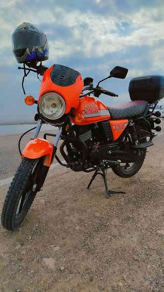 السلام عليكم دراجه للبيع دايوان نفخ موديل 2023 مرقم ديالى الدراجه جديده مثل ماموضح بل صور السعر مليونين و150 الف وبيها مجال حك جيتك عنوان ديالى سد حمرين للستفسار الاتصال على الرقم او مراسلة الصفحه ***********
