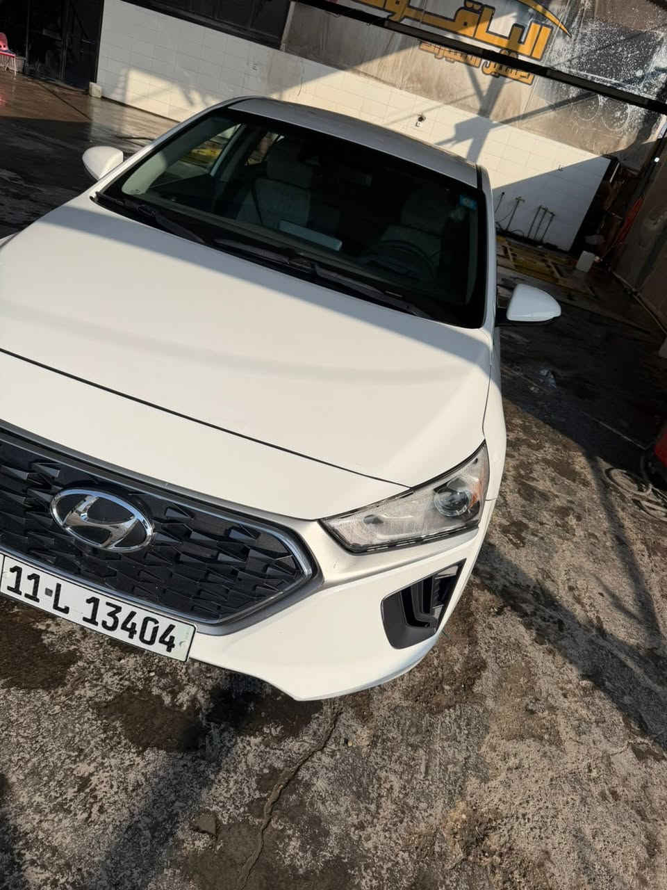 سلام عليكم هونداي ايونك هايبرد فول مواصفات عده الفتحه سياره عالميه واقتصاديه بنفس الوقت حادثه فقط دعاميه اماميه فقط ماشيه 38م سياره جديده بمعنى الكلمه تخم تاير جديد صدر جديد رقم جديد للبيع فقط موديل 2022 للبيع فقط مكاني بغداد الكرخ السعر 128$ وبيه مجال حك الجيه للاتصال ***********
