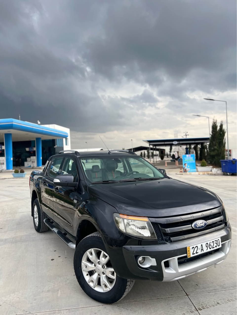 فۆرد ڕەنجەر مۆدیل ٢٠١٥ گاز انجیکتەر و سۆپەر ٥ پستۆن سەیارەکە گێر مەکینە ئەکسل دەبڵ ئەکسل بەشەرت سەنەوی تا ٢٠٣٠ بەناو خۆم وەیە تایەی تازەیە قەپات مواسەفاتە گێر تۆماتیکە ١ پەلەی بۆیاغە بەبێ ناو بێ دەعم نرخی ١٥٦ کەمەک مەجال ژ.م*********** رانية, السليمانية
