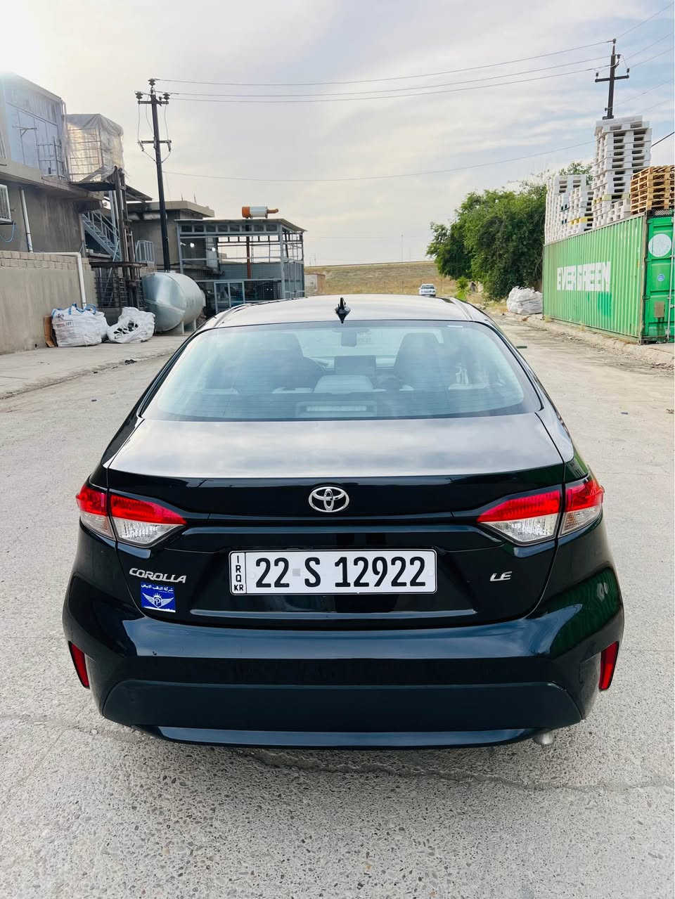 ⸻

🚗 تويوتا كورولا 2022 – LE

سنوية باسمي 2030هزة جديدة تريد وكالة وتحويل
محرك 18000 المرغوب سيارة ماشية 53 بعدها بلاد
صبغ جامرلغ وبونيد بدون دواخل سعر 130وبي مجال بسيط 

المواصفات:
✔ شاشة معلومات
✔ بلوتوث
✔ كاميرا خلفية
✔ مكيف
✔ نوافذ ومرايا كهرباء
✔ نظام أمان أساسي (ABS + وسائد هوائية)

📞 للاستفسار: ***********
📍 الموقع: كركوك حي الخظراء كركوك, العراق
