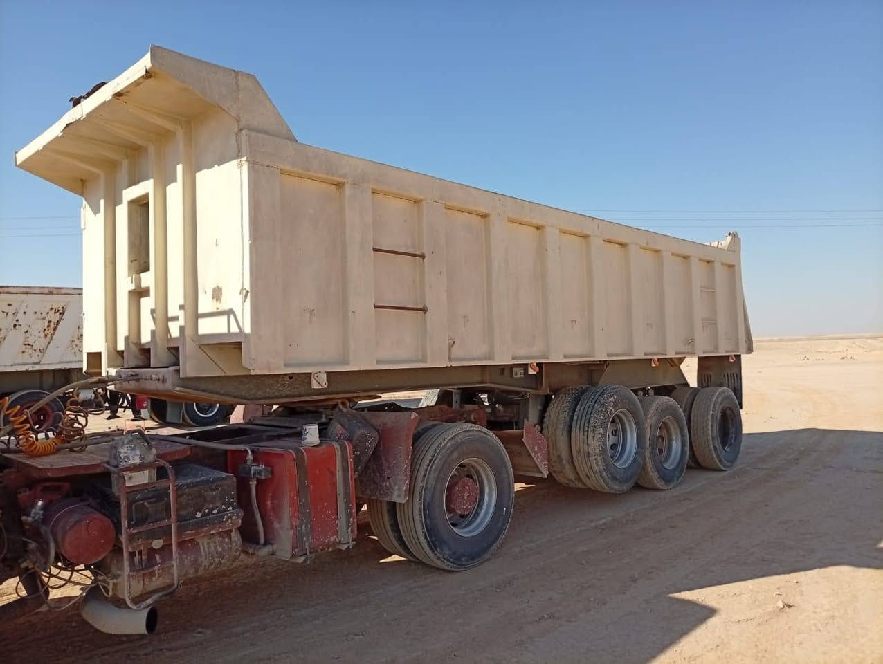 سلام عليكم للبيع عربانه برازيليه جديده بمعنه الكلمه تخم تاير 22ونص ذرعه 23بدون تعلاوه مكان كربلاء اني مكلف بل نشر سعر 100 بيه مجال للاستفسار تصل ***********//***********
