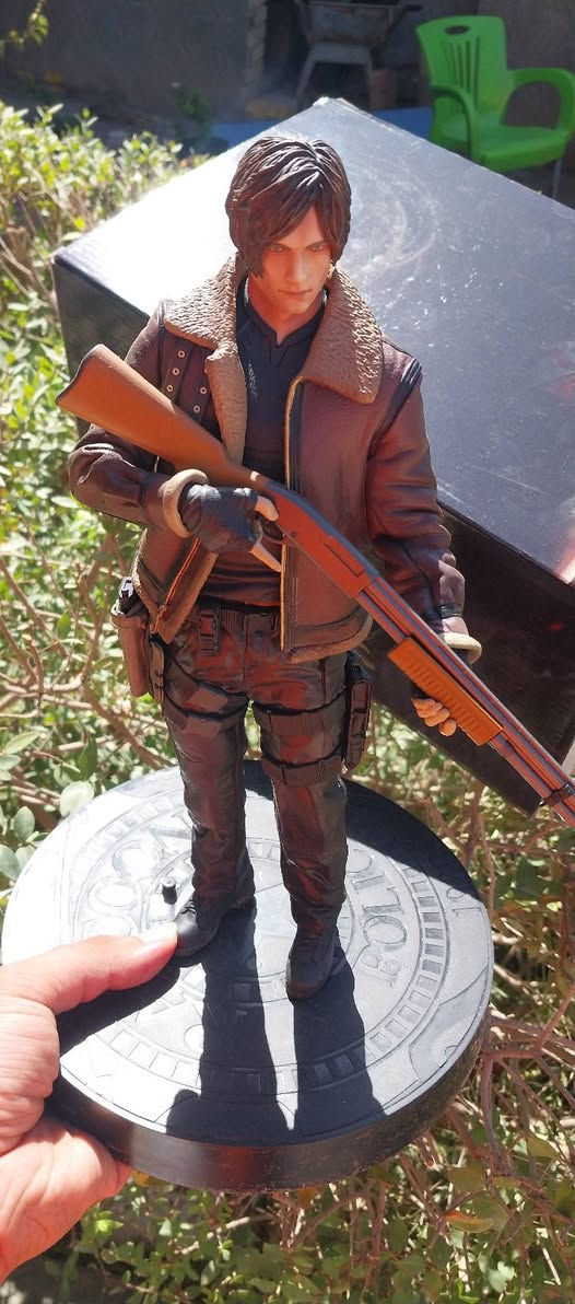 السلام عليكم 💥 ❤️ 💥 
مجسم رزن تيفل 
قياس ارتفاع ٤٠ ستم 
اي استفسار ع خاص 💥 ❤️ 💥


**إذا كنت صاحب هذا الإعلان وتريد حذفه لأي سبب، رجاءا أرسل رسالة إلى الدعم الفني**