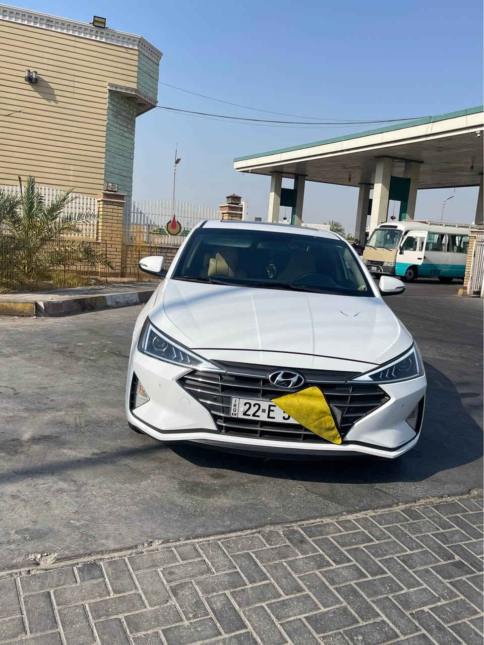 النترا ١٩ خليجي فول مواصفات 
سياره جديده استخدام شخصي 
🔹منضومة تبريد جديده 
🔹تخم تاير 
🔹مري شفط 
🔹حساسات امامي خلفي 
🔹لد امامي نهاري ليلي 
🔹شاشه اندرويد اصلي 
🔹٣ انضمة قياده 
🔹تبريد قطعتين 
🔹فتحه 
🔹بصمتين تشغيل 
🔹ماشيه ١٣٥
🔹رقم اربيل سنويه جديده لل٣١ 
للأستفسار ☎️***********
السعر ١٥٤ بيها مجال بصيط
عنوان بصره حي المهندسين البصرة, العراق
