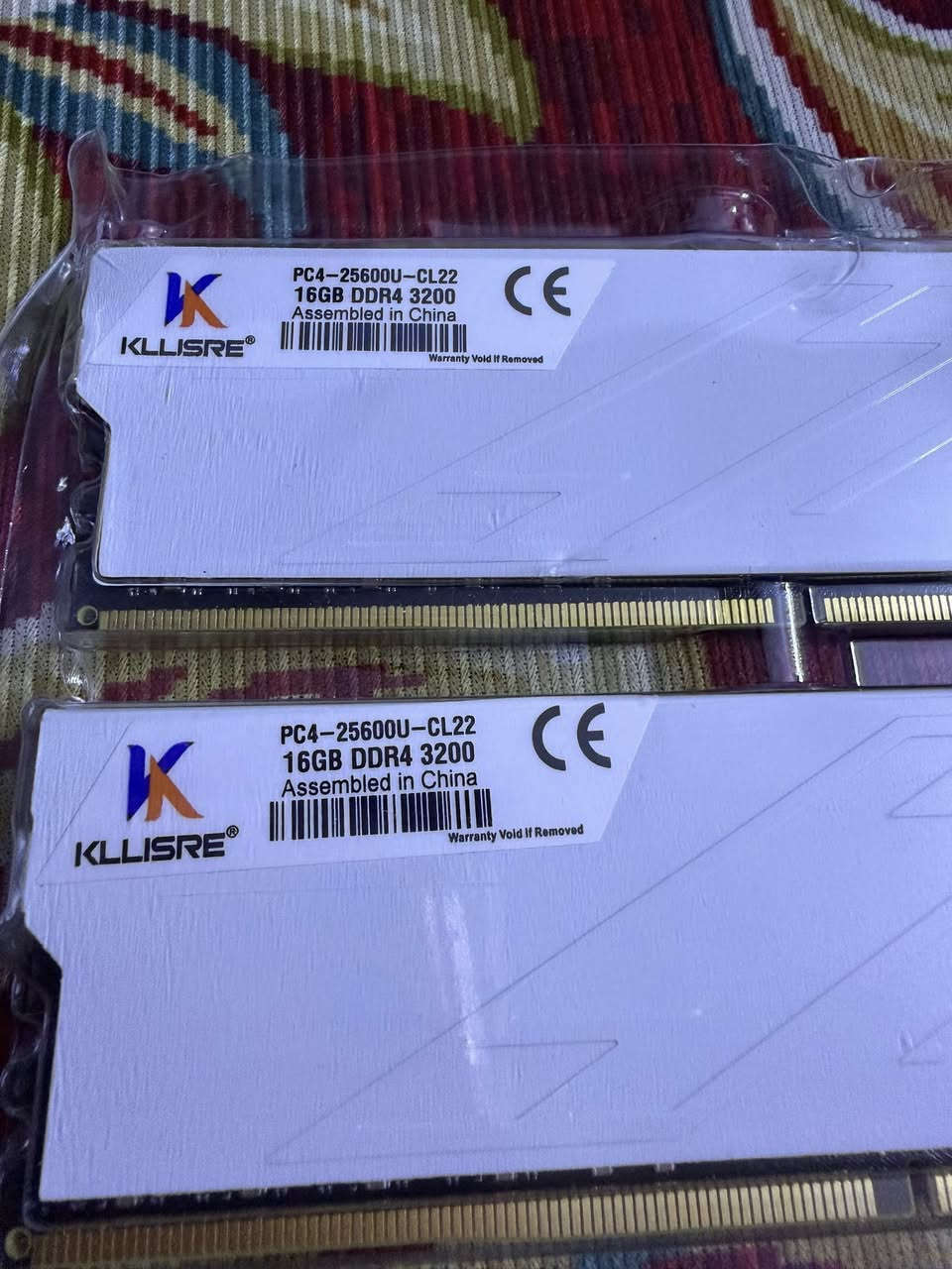 قطع حاسبات كلهن جدد
رامات سعره 175 الف 
معالج سعره 75 
الهارد 512 سعره 75 
هارد 4 تيرا 165 
مذر بورد سعره 110


**إذا كنت صاحب هذا الإعلان وتريد حذفه لأي سبب، رجاءا أرسل رسالة إلى الدعم الفني**