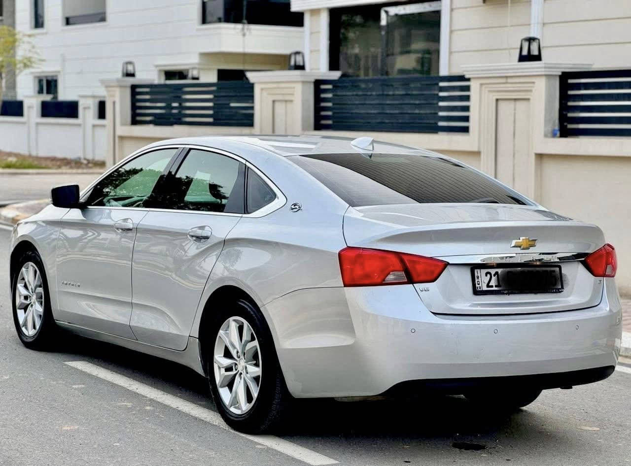 السلام عليكم ورحمة الله وبركاته
شفيروليه  امبالا 

اللون :- سلفر 

  رقم سليمانيه دولي جديد شرط تحويل او وكالة 

سياره كلين بدون حادث صوره حادثه مرافقه مع المنشور 

وبيه سونار جديد 

ملاحظة بيه فقط جاملغ امامي عكس سايق جان بي شخط واني صبغته موضحه للسونار 

موديل 2018 

المحرك 6 سلندر بستم اكاديا يعني بانزين عادي جدا 

وشلعه تشك كاع 

مواصفات فول عدا فتحه 

5 بصمات 

تشغيل ع بعد 

مري كهرباء 

اشاير بلمري 

نظام ترحيب بلمري 

شاشة كبيره 

سايد بريك بصمه 

قاصه

كشنات جلد 

منظومه زنون اصليه جديده 

كشنات ٢ كهربائي

تحكمات جهتين

وبعد موصفات اكثر 

صدر امامي وخلفي جديد 

تخم تاير جديد 

سياره جديده استخدام شخصي 

بدون اي نقص جاهزه 

مكان سيارة بغداد لكرخ 

استفسار *********** اتصال 

لبيع او مراوس جيب او جارجر حتى إذا أنطي فرق

سعرها 130 وبيه مجال بصيط
