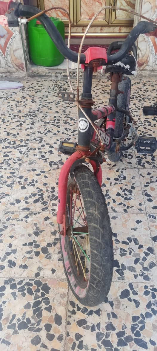 بيسكل للبيع ماعرف الحجم يرادله تصليح السعر 30


**إذا كنت صاحب هذا الإعلان وتريد حذفه لأي سبب، رجاءا أرسل رسالة إلى الدعم الفني**
