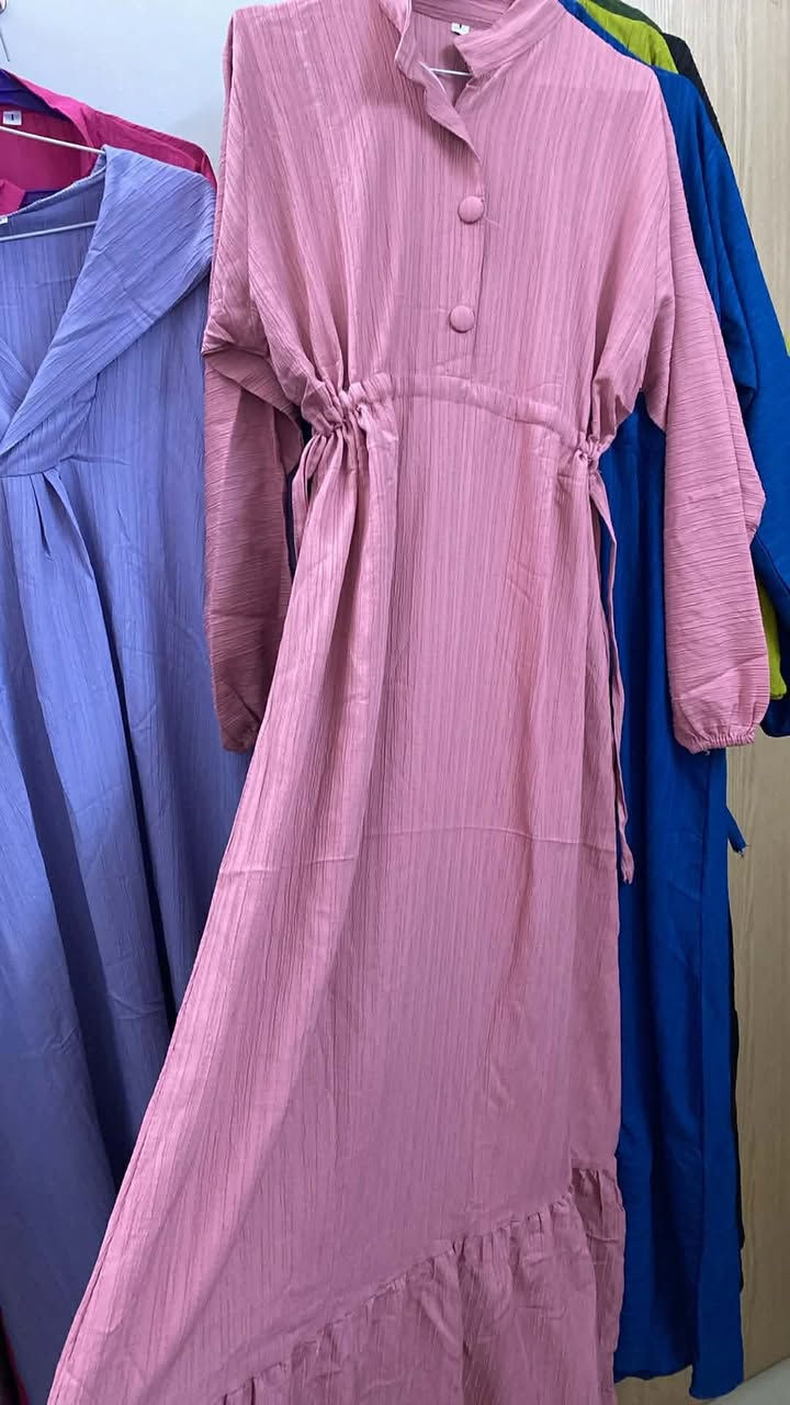 فساتين صنع مصري خامة فريسكا صيفي تجنننن باللبس السعر 8 الاف فقط 

بسعر الجملة دتنباع ب 15 الف @إشارة


**إذا كنت صاحب هذا الإعلان وتريد حذفه لأي سبب، رجاءا أرسل رسالة إلى الدعم الفني**