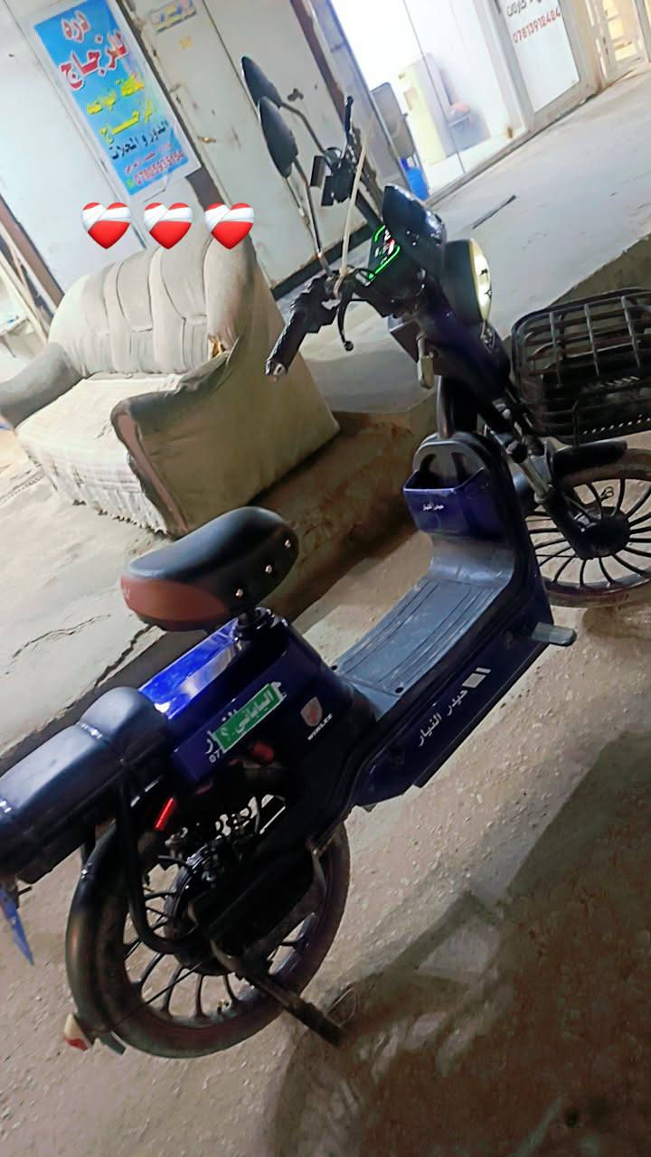 بسم الله الرحمن الرحيم
باسكل للبيع 
لون مميز 💙 
تشغيل عن بعد بصمة و سويج 
خمس بطاريات 
اربع سرعات 
السرعة 78 
السعر 350 وبي مجال ❤️‍🔥 
المكان حي المكرمة قرب سوق المسقف الرقم *********** يوجد واتساب
