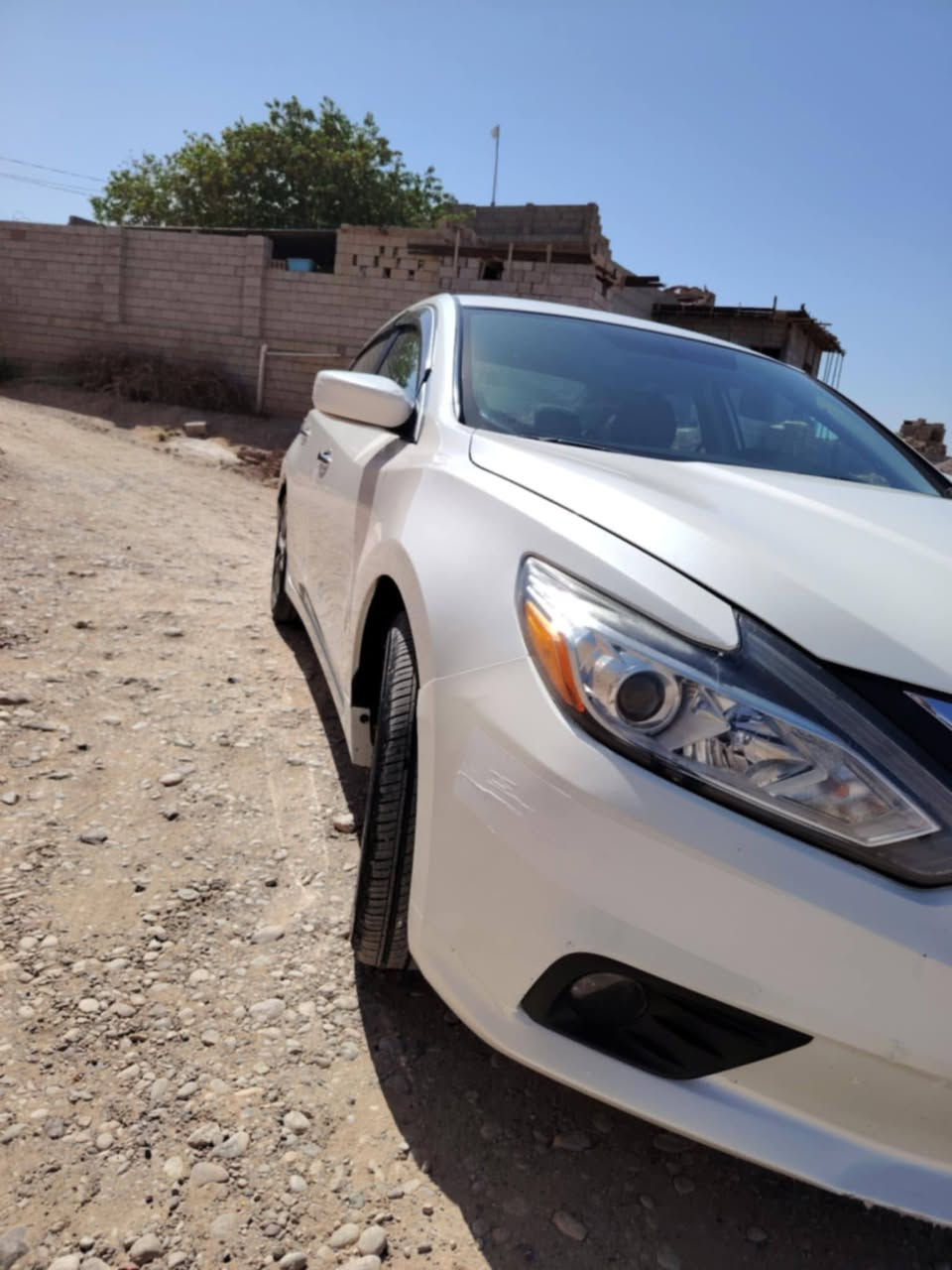 السلام عليكم
نيسان التما 2017 وارد أمريكي🇱🇷 
 سنوية 2030 محرك كير شركة تبريد ثلج تدفئة رقم سليمانية جديد دولي بسمي تخم تاير وباتري جديد بجم كبس بلادي
شرط التحويل 
#السعر مناسب
#مكاني ديالى جلولاء


**إذا كنت صاحب هذا الإعلان وتريد حذفه لأي سبب، رجاءا أرسل رسالة إلى الدعم الفني**