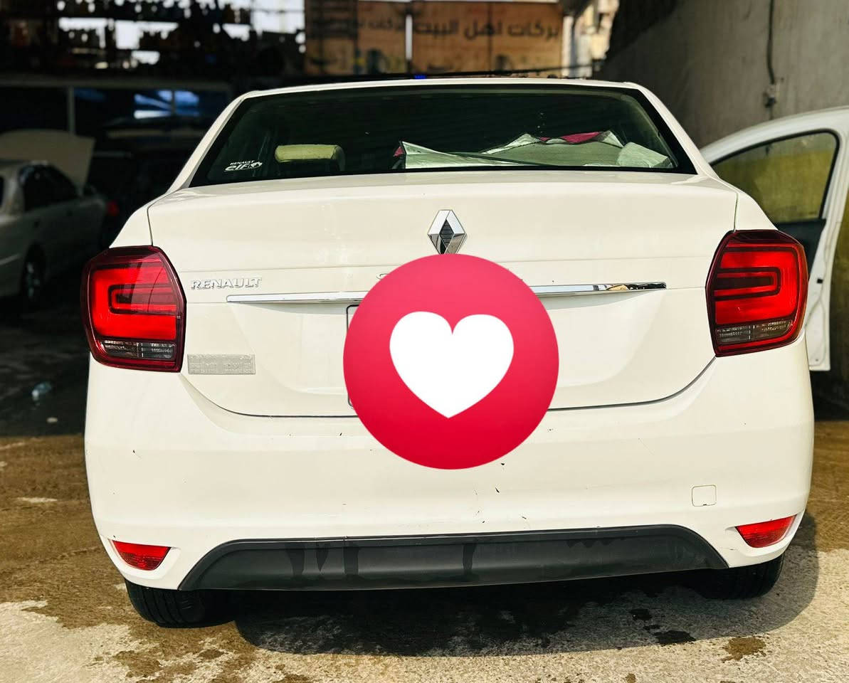 للبيع فقط الشراي يتصل
رينو سمبل 2020 
بيه صبغ بنيد + ربع الجاملغ فقط 
الباقي مكفول السيارة بيه ادامة كامله 
التبريد فقط صوندة طاكة 
السعر 80 
المكان الديوانيه 
***********
