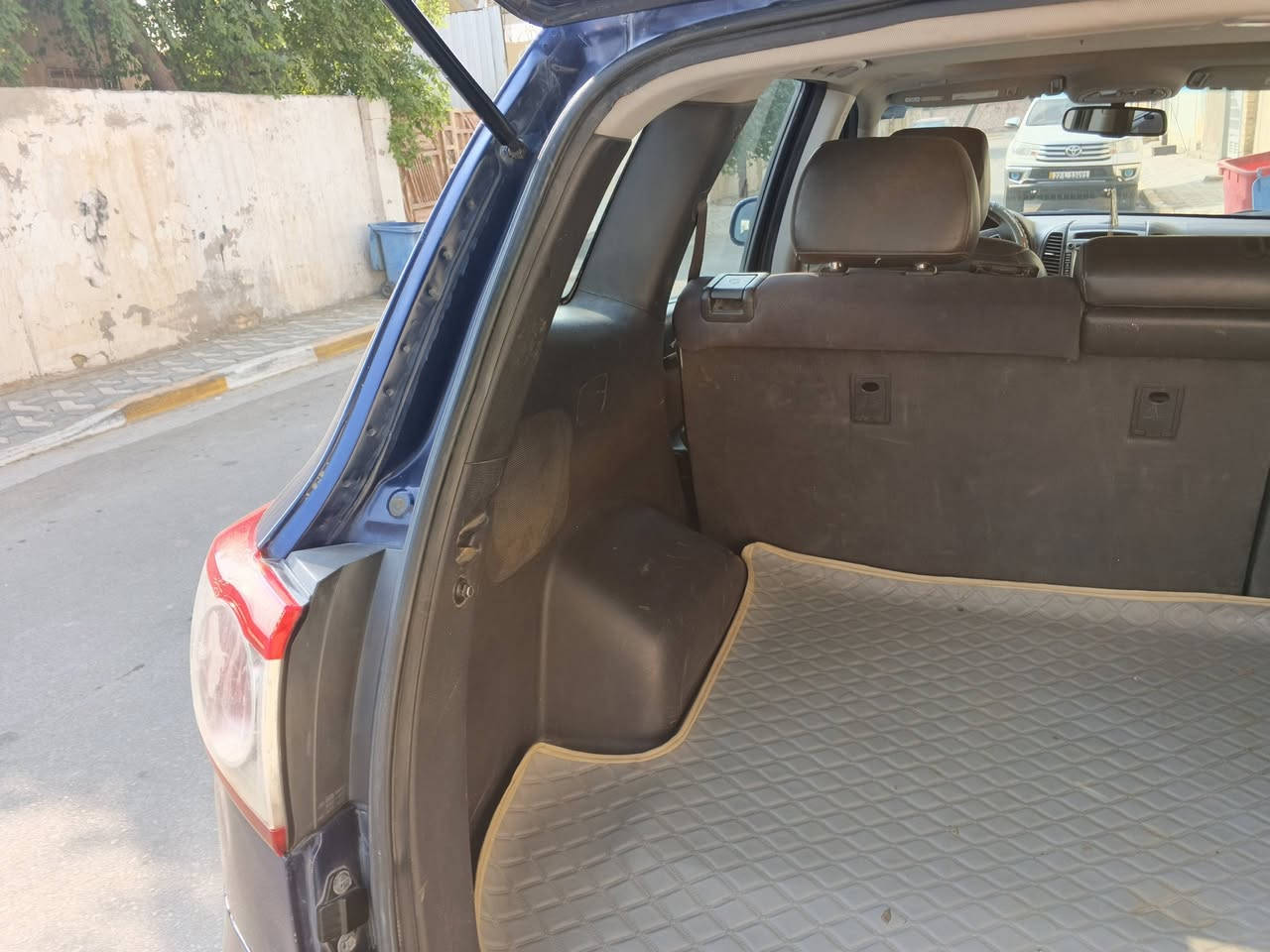 هونداي سنتافيا للبيع وارد امريكي جاملغ وباب جه السارئق بدون ايربكات ولادواخل تصليح  صبغ القطعتين سياره جهازه محرك وكير وحداديه طخم تاير باتري جديد مابيه اي نقص رقم بغداد انكليزي بسمسي الغايه2030السعر 120


**إذا كنت صاحب هذا الإعلان وتريد حذفه لأي سبب، رجاءا أرسل رسالة إلى الدعم الفني**