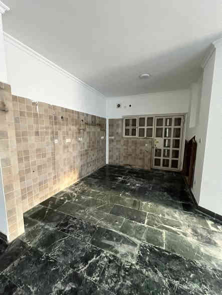 شقق للإيجار – بناية جديدة (زيرو)
الموقع: زيونة – محلة 714
المساحة الكلية للبناية: 268م²
عدد الشقق:6 شقق

أنواع الشقق المتوفرة:

🔹 شقق كبيرة (عدد 4):

مساحة واسعة جدًا

3 غرف نوم

مطبخ حار/بارد

استقبال كبير 10×4

خدمات عدد 2

🔹 شقق نظام غرفتين:

غرفتان

صالة

خدمات

🔹 شقق نظام غرفة واحدة:

غرفة واحدة

صالة

خدمات

---

📞 للاستفسار والتفاصيل أكثر:
***********
