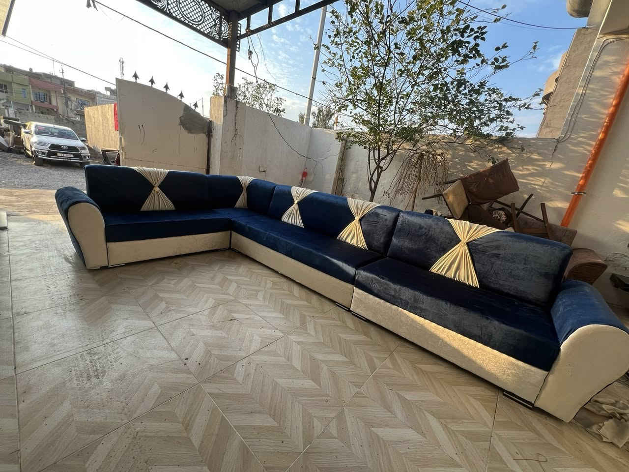 ديوان8 نفر نضيف جدا السعر150 مكان اربيل توصيل متوفر موصل20
***********واتس اب
