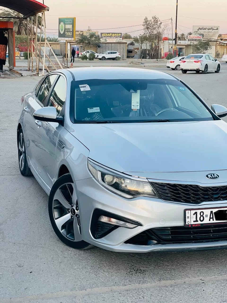 السلام عليكم ورحمة الله  البيع و مراوس  اوبتما  2019 وارد أمريكي ضرر بدايت البنيد وطرف الجوملغ بنيد مرجع على بارد ول جاملغ مصبوغ)  جاملغ خلفي بي بارد كد اشبر واقل السيارة جاهزة مكينه كير حداديه تبريد تتفها خير من الله رقم بابل انكليزي هزه جديده  مواصفات معروفه رادار خلفي امامي تحديد مسار شاشه وكامره دواره ماشيه 130 عنوان السيارة ديوانيه قضاء الشامية السعر 126 وبيه مجال  /  ***********
