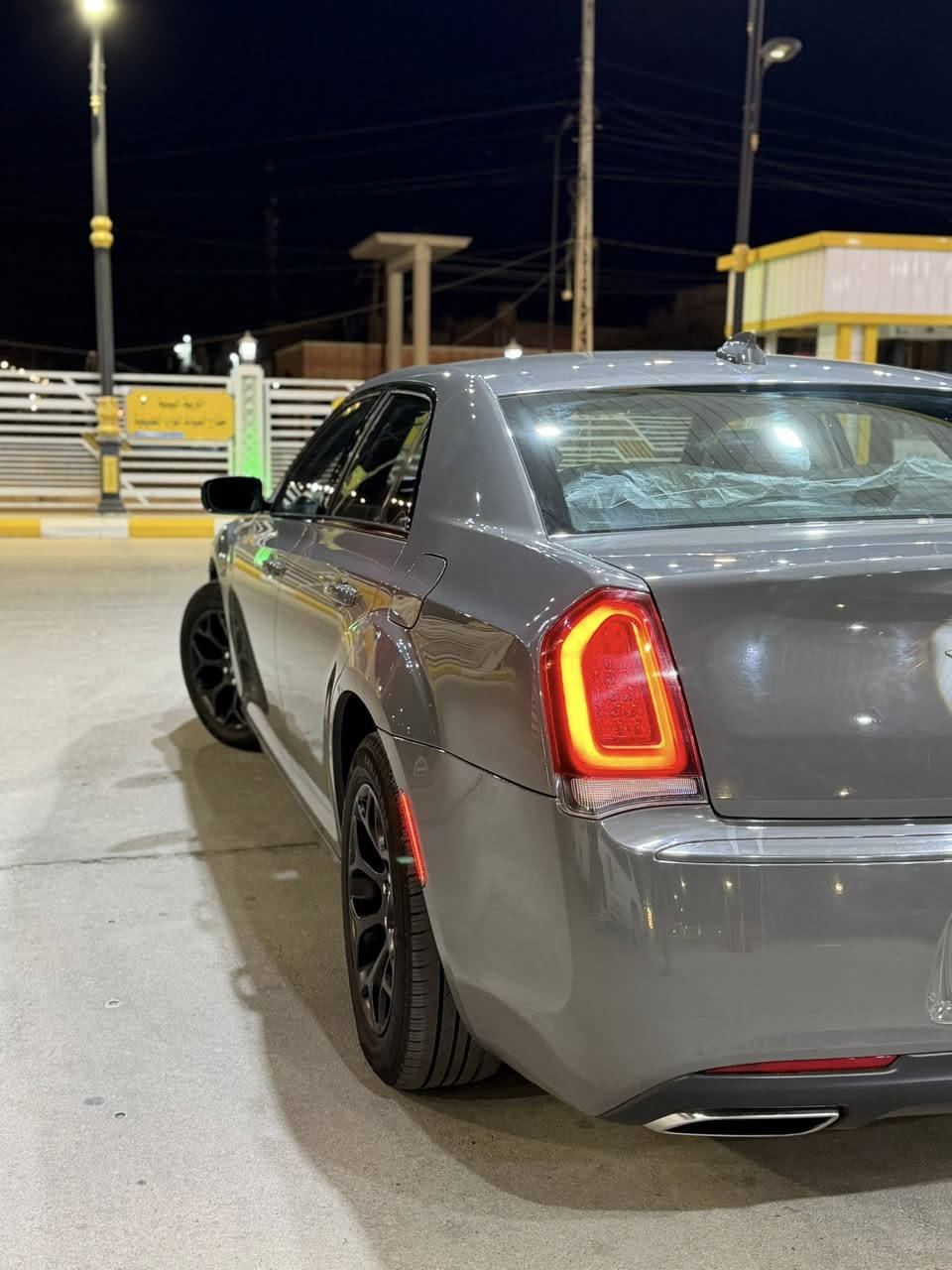 السلام عليكم للبيع فقط ($250)
اوبامه موديل 2018 وارد كندي كليت تايتل كفاله عامه السياره جديده كلش وحلوه ماشيه 91 مايل S بدون فتحه كير مكينه حداديه كلهه جديده وشرط الفحص تخيم تاير جديد 
بلكات نوزلات فيت بم ادامه كامله مسويلهه السياره لايت زنون كلش قوي مابيهه نقص ابد
رقم شمالي اربيل 
مكان السياره ميسان العماره 
رقم الهاتف /*********** واتساب هم موجود
